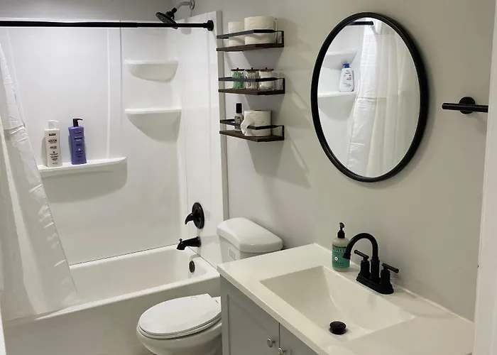 Stylish Urban Retreat 3 Bedroom Close To Downtown Appartamento *